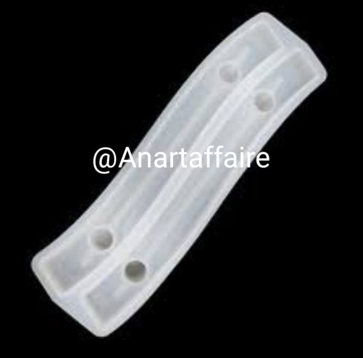 Tray handle mould