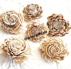 soft wooden flowers