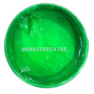 PARROT GREEN OPAQUE