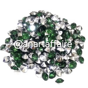 DIAMOND BEADS (DARK GREEN )SILVER