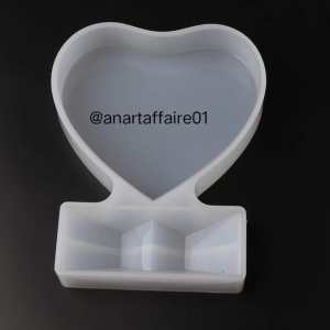 HEART STAND MOULD
