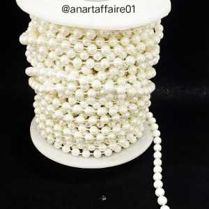 WHITE BIG PEARL STRING