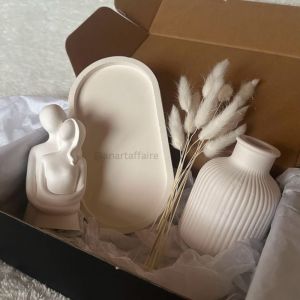 CONCRETE TRINKET TRAY BIG