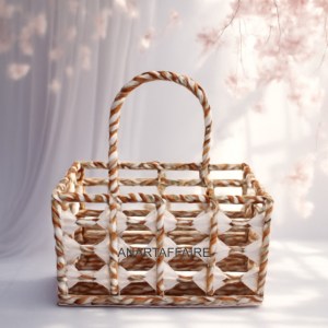 WOVEN BASKET (BAS004)