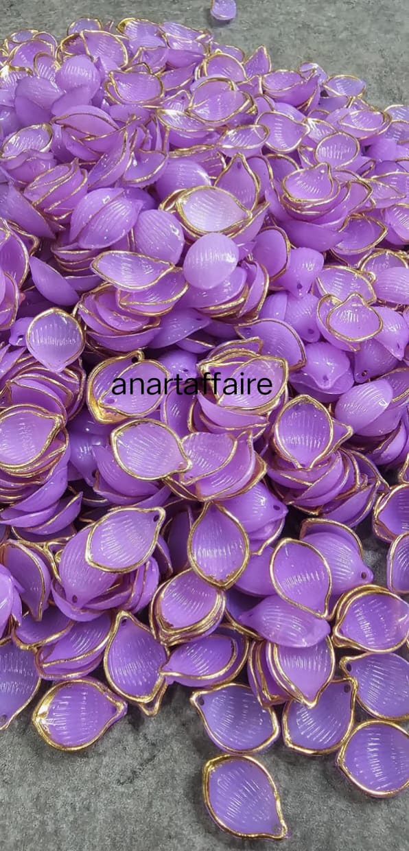 PETALS (PURPLE)