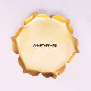 4 inch metal lotus urli