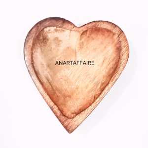 4 INCH HEART WOODEN URLI